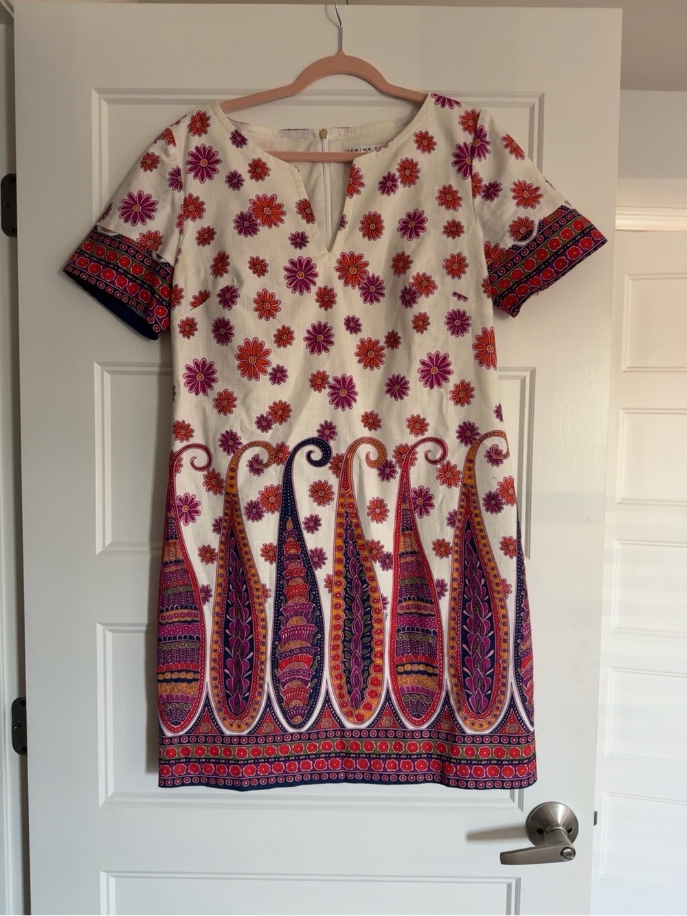 Trina Turk Floral Paisley Shift Dress Size 10 Retro Mod Boho